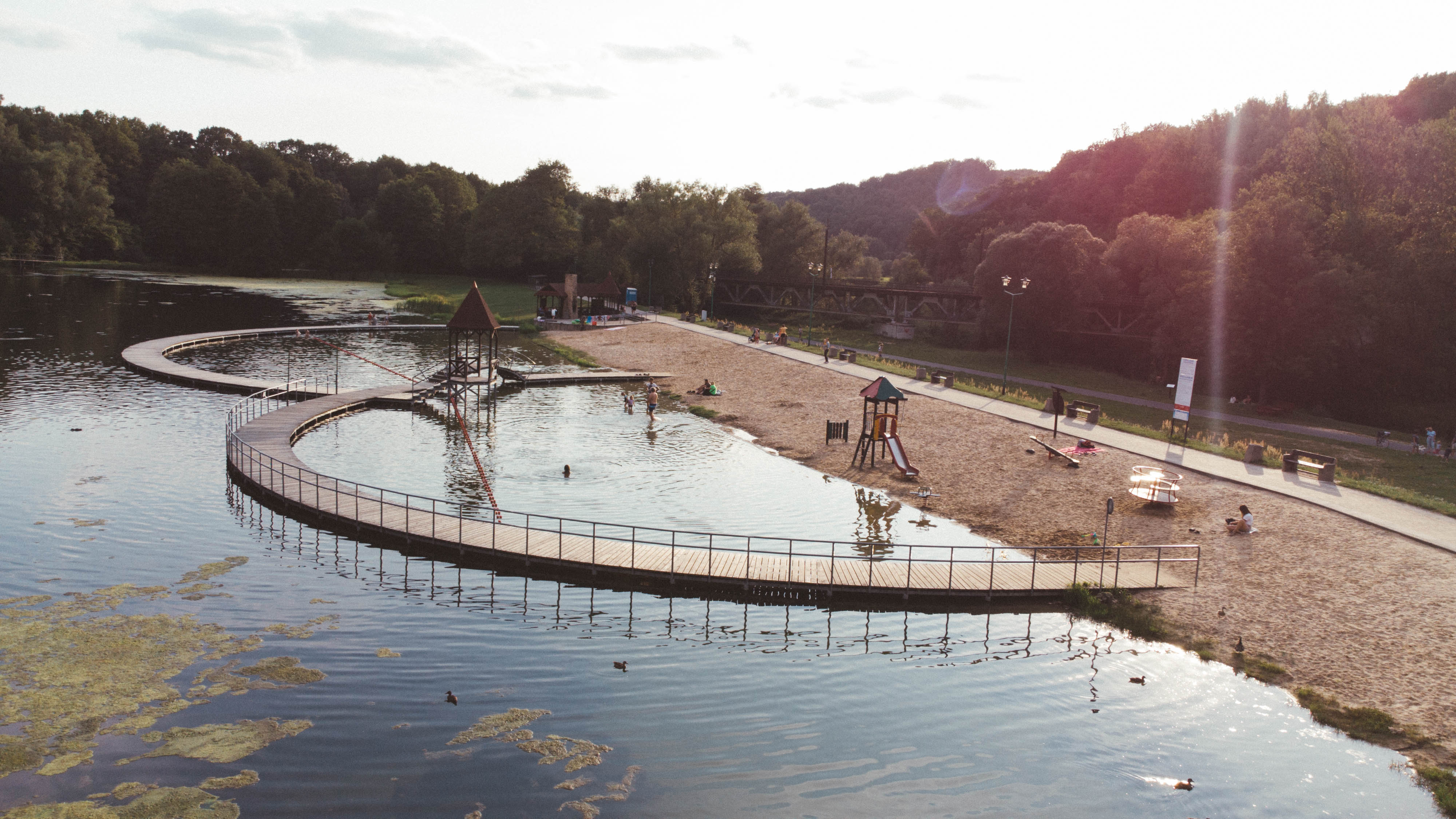 Zalew Złotoryjski - czyli gdzie na spacer - Studio11 - noclegi i przyjęcia Złotoryja