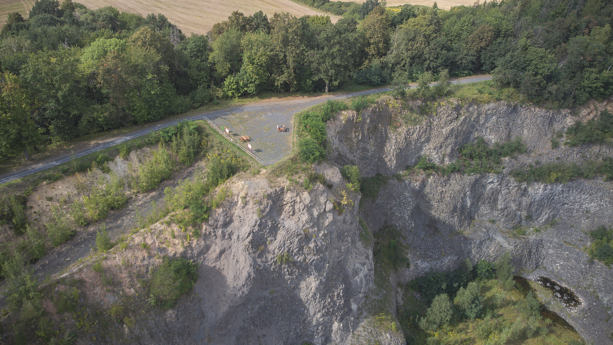 Wilcza Góra - Studio11 - noclegi i przyjęcia w Złotoryi